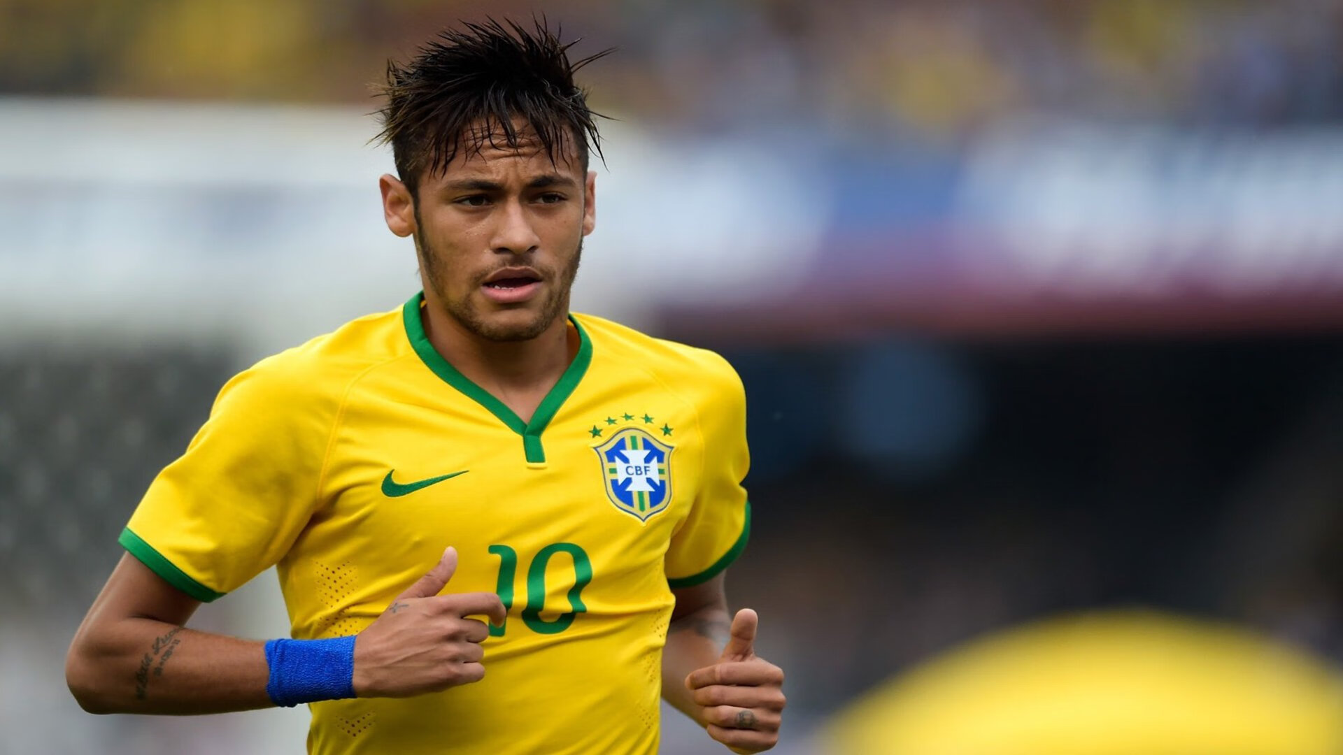 《英雄联盟》跨界合作“未来之战”势不可挡!