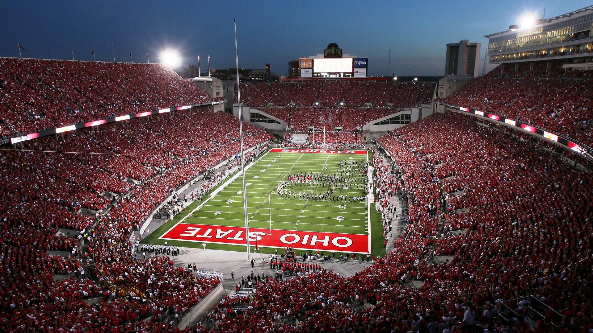 东契奇22+5+11，残阵老鹰20分主场大捷，湖人5连胜终结吞客场首败，东契奇nba比赛视频